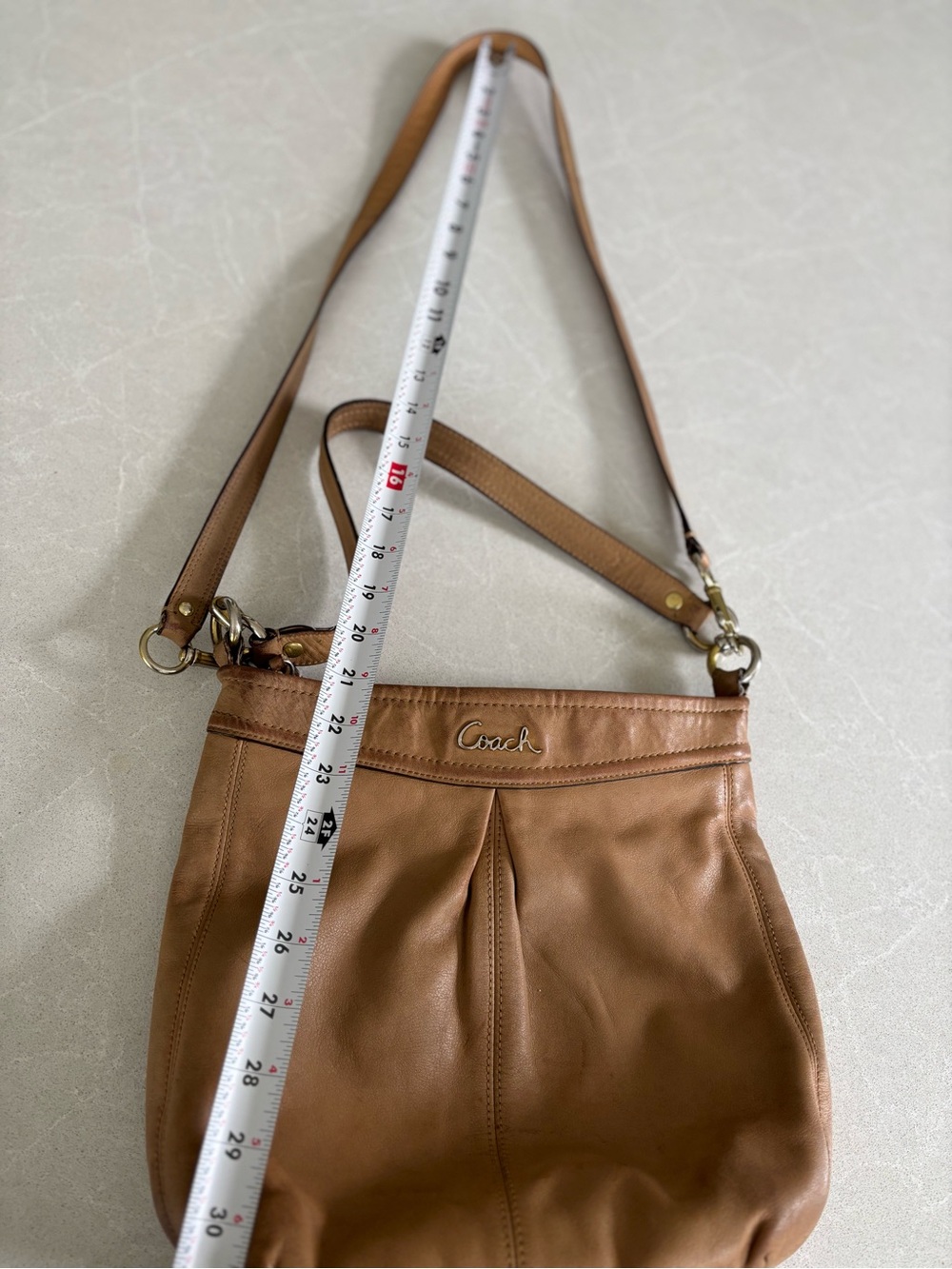 Coach Tan Leather Hobo Bag Classic Everyday Shoulder Bag - Picture 8 of 16